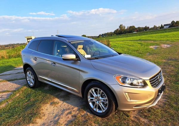 Volvo XC 60 cena 73000 przebieg: 161000, rok produkcji 2014 z Zwierzyniec małe 704
